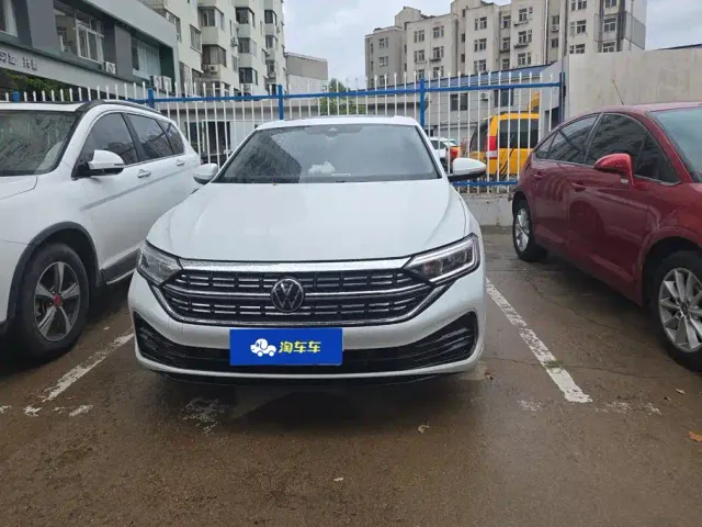 Volkswagen Sagitar — Фото автомобиля 2