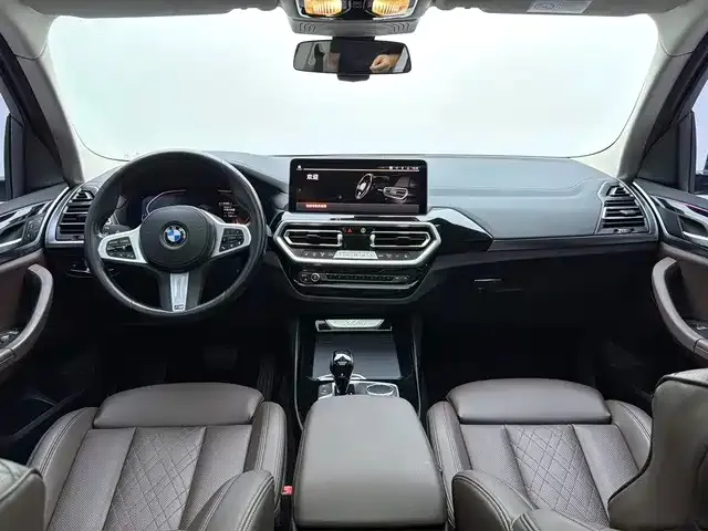 BMW X3 — Фото автомобиля 4