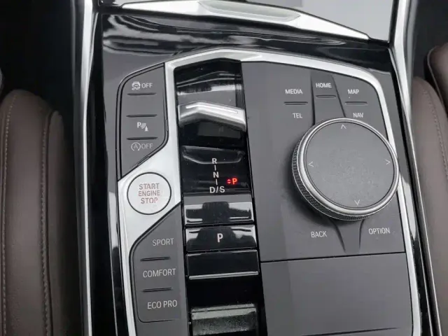 BMW 3 Series — Фото автомобиля 13