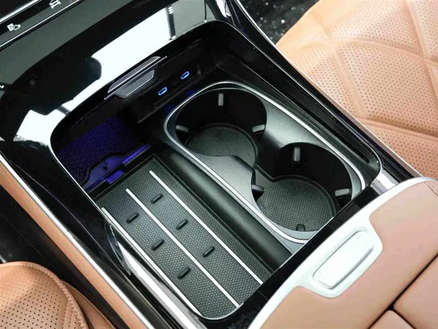 Mercedes-Benz Maybach S-Class — Фото автомобиля 10
