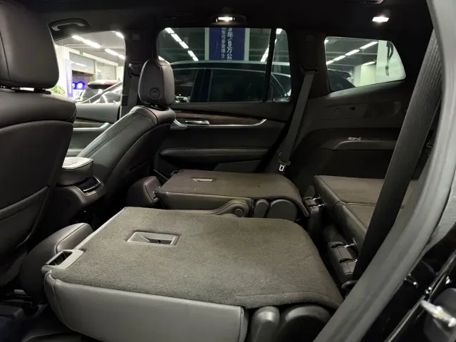 Cadillac XT6 — Фото автомобиля 12