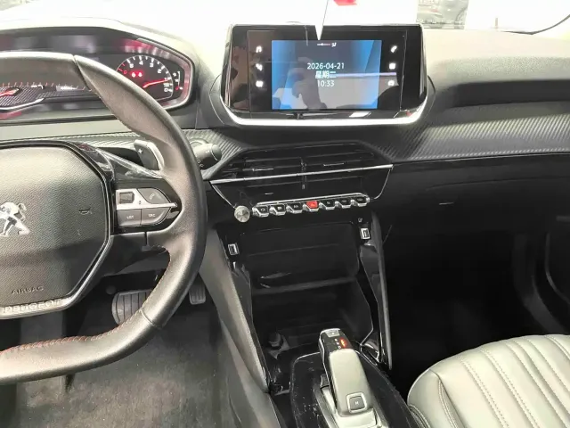 Peugeot 2008 — Фото автомобиля 11