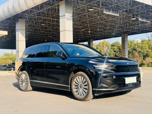 Onvo L90 — Фото автомобиля 3