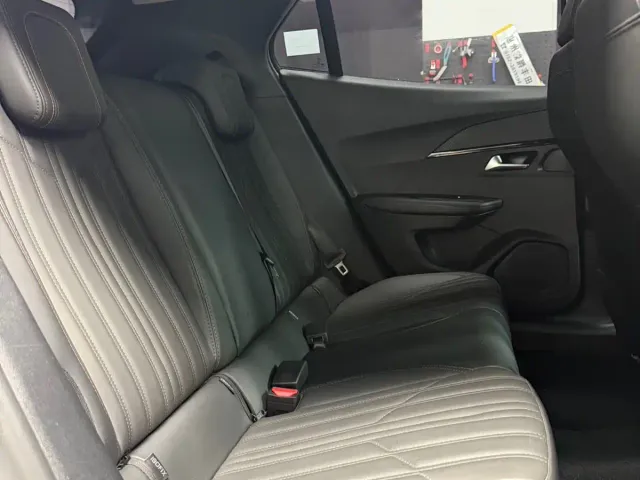 Peugeot 2008 — Фото автомобиля 13