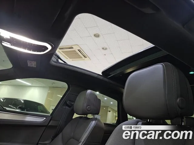 Porsche Macan — Фото автомобиля 18