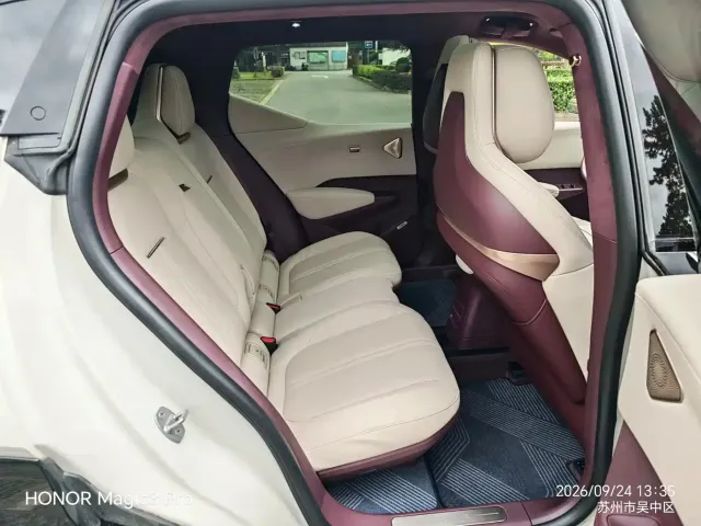 ZEEKR Zeekr X 2024 Model 4-Seat RWD Version — Фото автомобиля 15