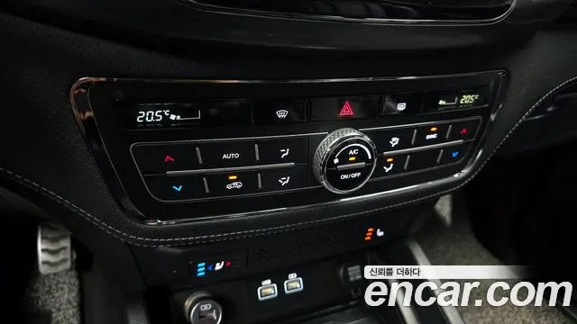 KG_Mobility_Ssangyong Rexton Новый Rexton Sport Дизель 2.2 4WD — Фото автомобиля 18