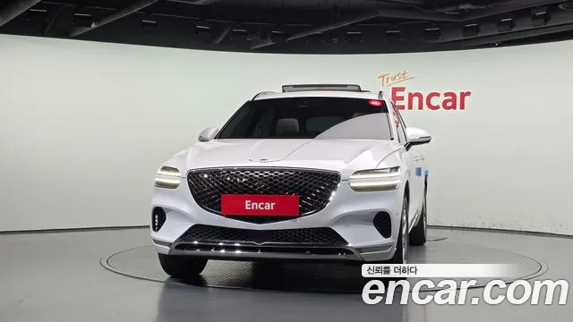 Genesis GV70 — Фото автомобиля 3