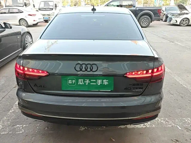 Audi A4L — Фото автомобиля 5