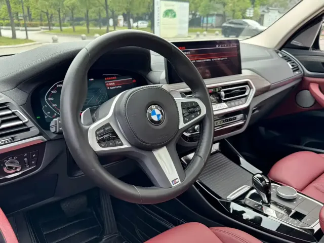 BMW X3 — Фото автомобиля 12