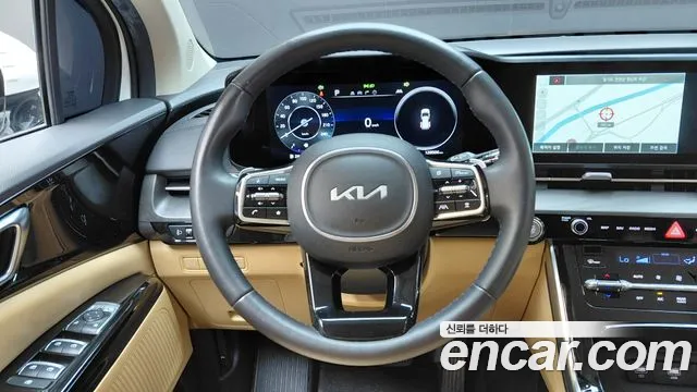 Kia Carnival Generation 4 — Фото автомобиля 20