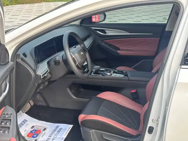 Changan Eado — Фото автомобиля 4