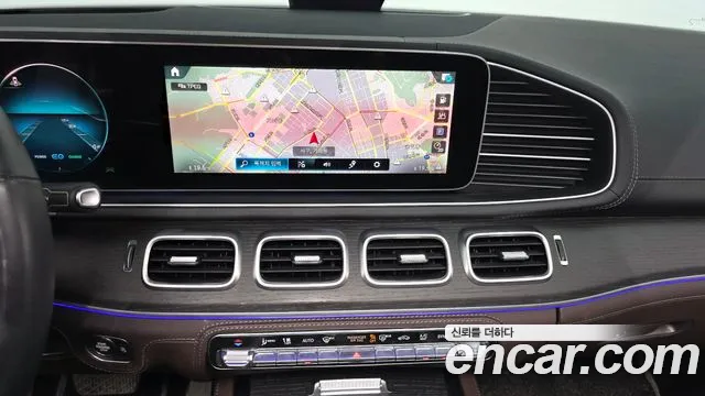 Mercedes-Benz GLE-Class — Фото автомобиля 14