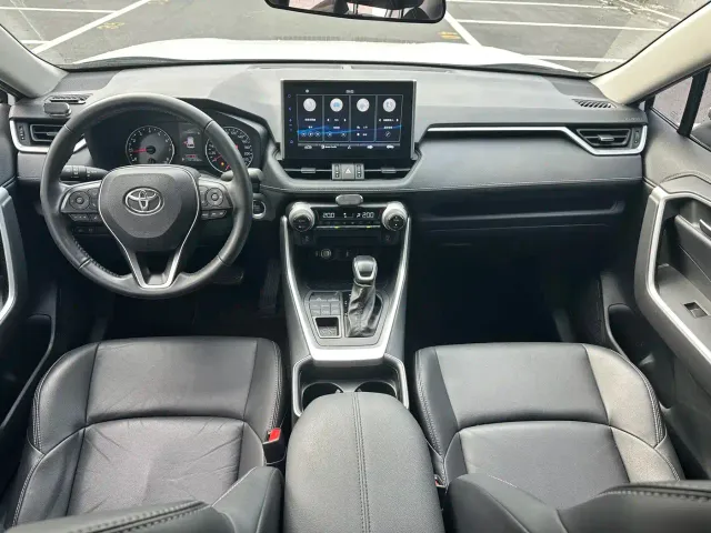 Toyota Wildlander — Фото автомобиля 18