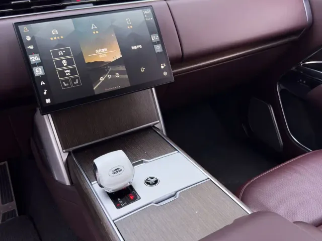 Land Rover Range Rover — Фото автомобиля 18