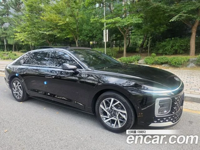 Фотография автомобиля — Hyundai Grandeur GN7