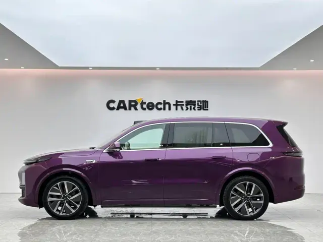 Li Auto L9 — Фото автомобиля 2