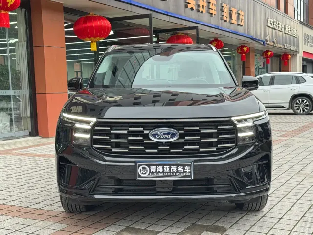 Ford Edge — Фото автомобиля 2