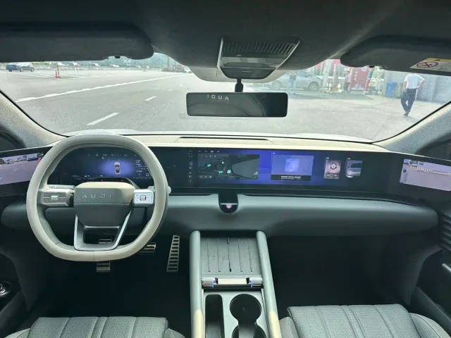 Audi Audi E5 Sportback 2025 300kw 2WD — Фото автомобиля 14