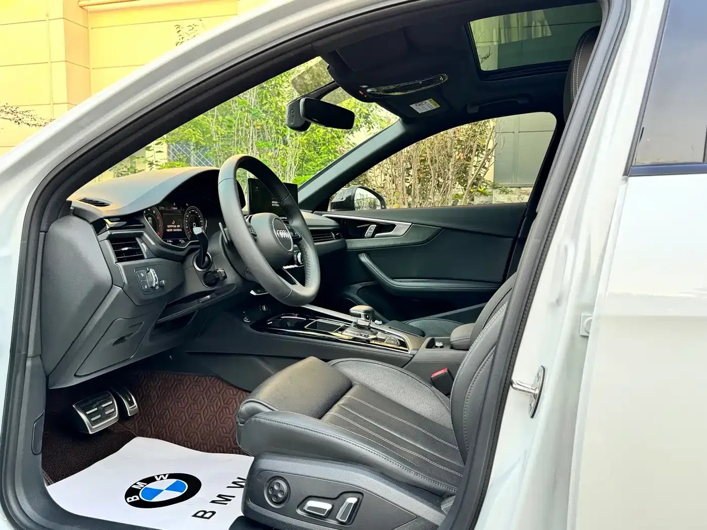 Audi Audi A4L 2024 40 TFSI Luxury Dynamic — Фото автомобиля 12