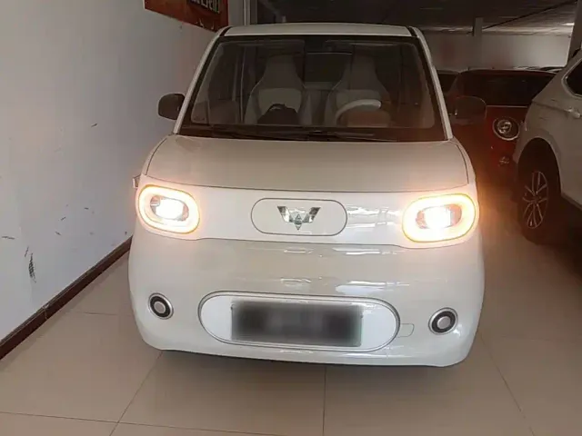 Wuling Hongguang Mini EV — Фото автомобиля 2