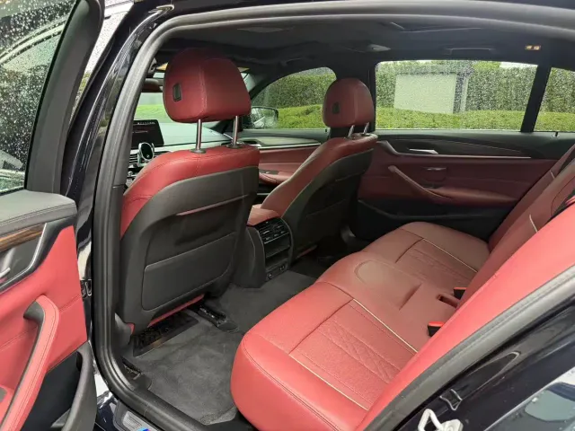 BMW 5 Series — Фото автомобиля 6