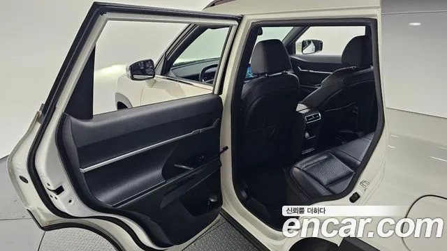 KG_Mobility_Ssangyong Torres Torres Бензин 1.5 2WD — Фото автомобиля 17