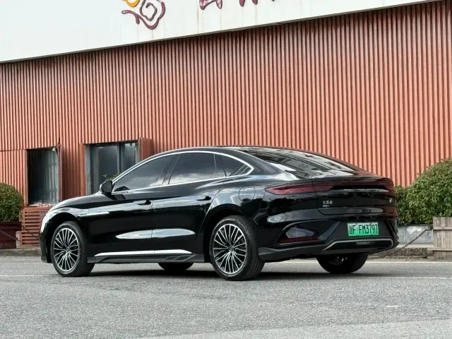 BYD Han — Фото автомобиля 2