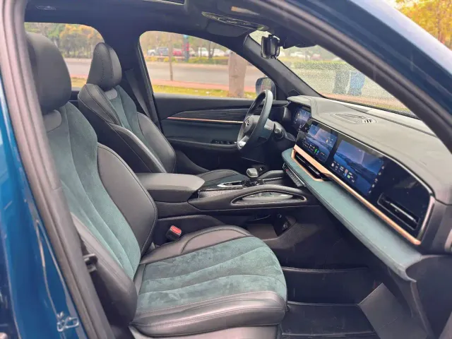 Geely Xingyue L — Фото автомобиля 15