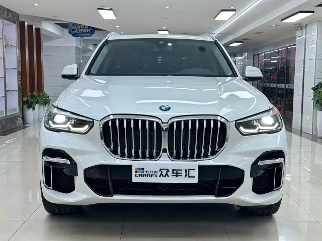 BMW X5 — Фото автомобиля 2