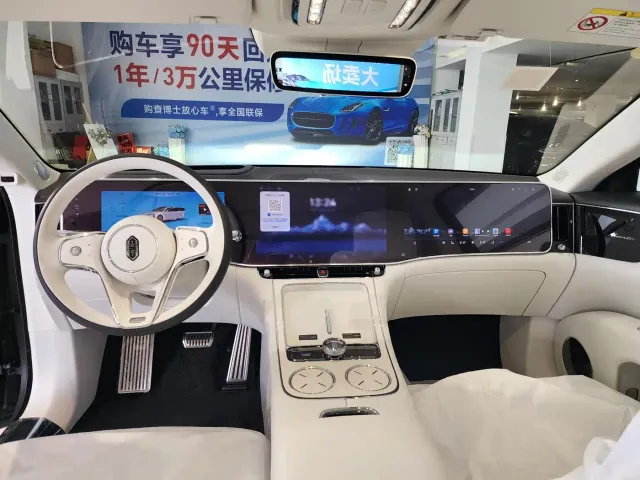 Maextro S800 — Фото автомобиля 6