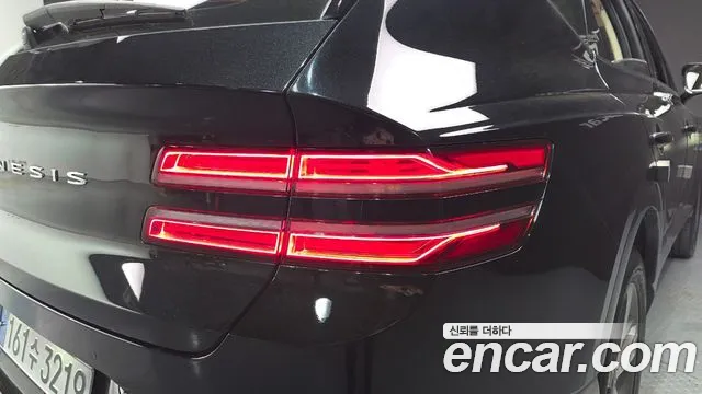 Genesis GV80 — Фото автомобиля 8