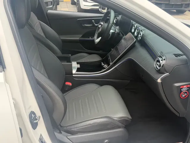 Mercedes-Benz C-Class — Фото автомобиля 7