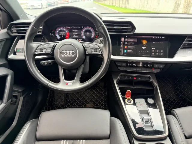 Audi A3 — Фото автомобиля 14