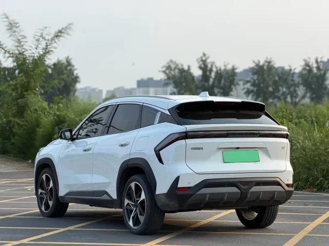 Geely Galaxy L7 — Фото автомобиля 7