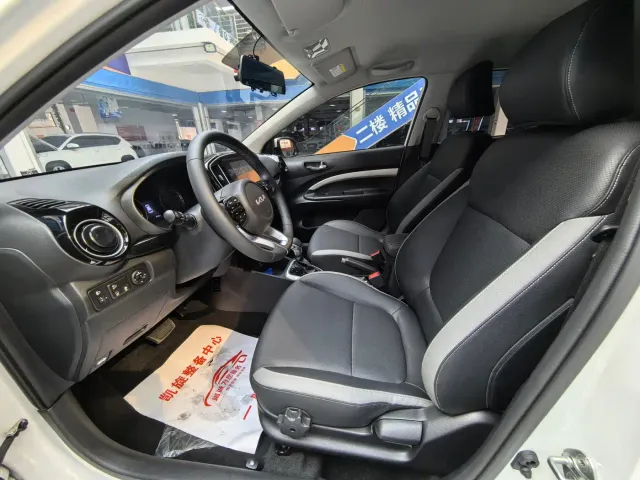 Kia KX1 — Фото автомобиля 7
