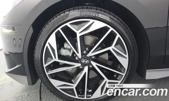Hyundai Ioniq 6 — Фото автомобиля 5
