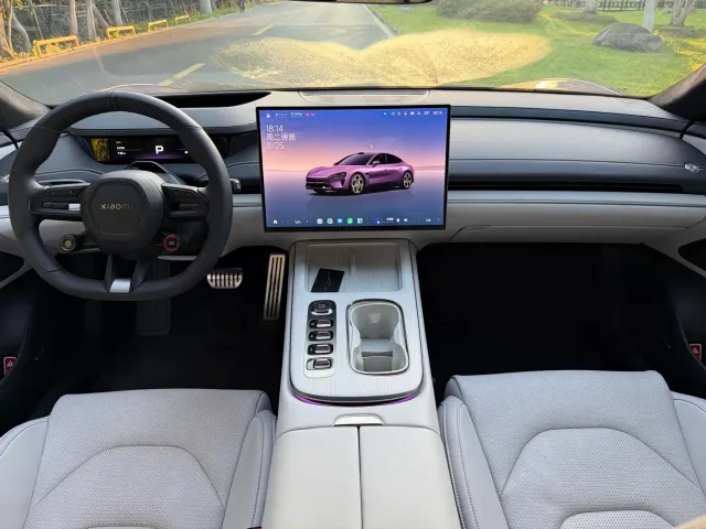 Xiaomi SU7 — Фото автомобиля 7