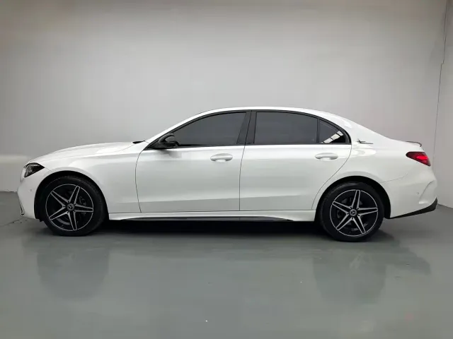 Mercedes-Benz C-Class — Фото автомобиля 3