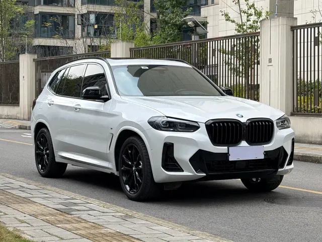 BMW X3 — Фото автомобиля 3