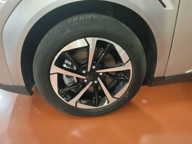 GAC Aion Y — Фото автомобиля 22