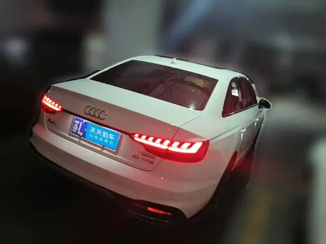 Audi A4L — Фото автомобиля 2