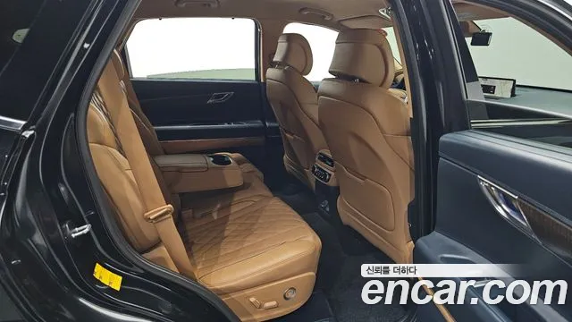 Genesis GV80 — Фото автомобиля 16
