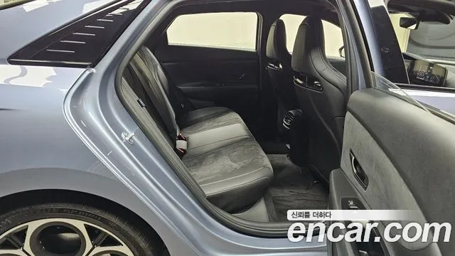 Hyundai AVANTE — Фото автомобиля 12