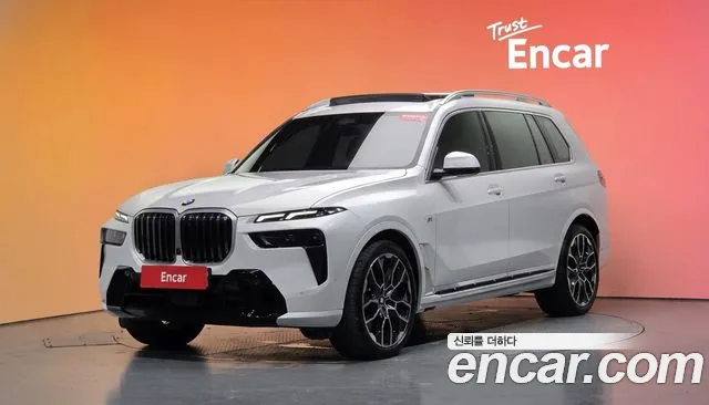 Фотография автомобиля — BMW X7 G07