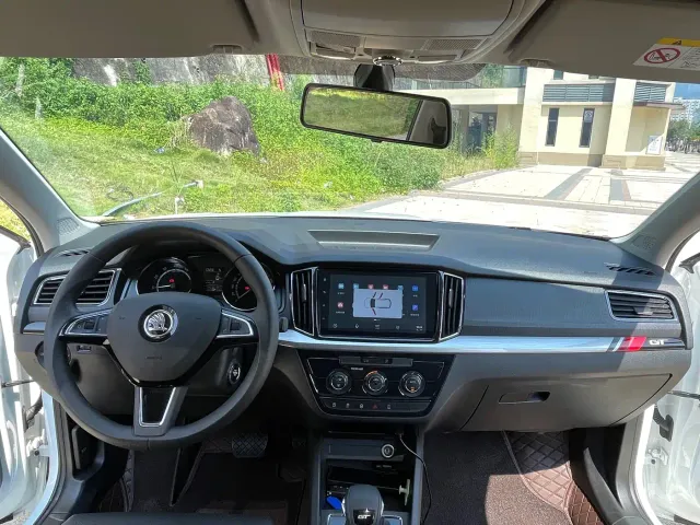 Skoda Kamiq — Фото автомобиля 6