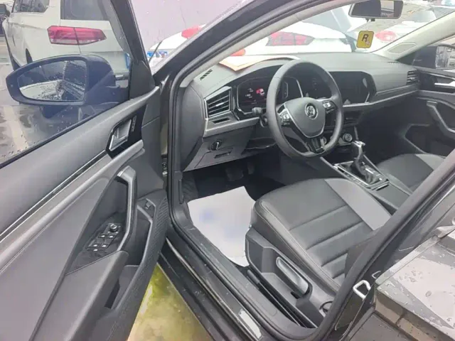Volkswagen Sagitar — Фото автомобиля 15