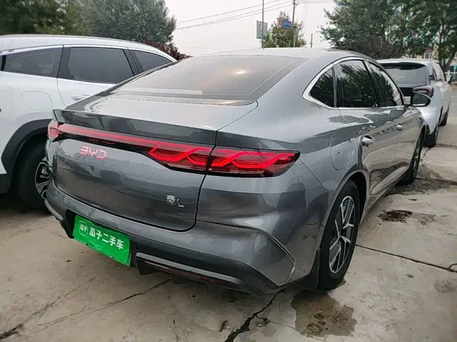 BYD Qin L — Фото автомобиля 6