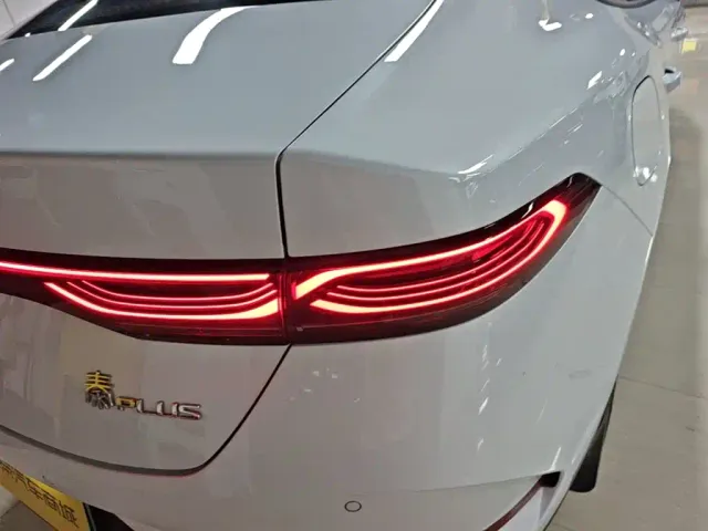 BYD Qin PLUS — Фото автомобиля 7