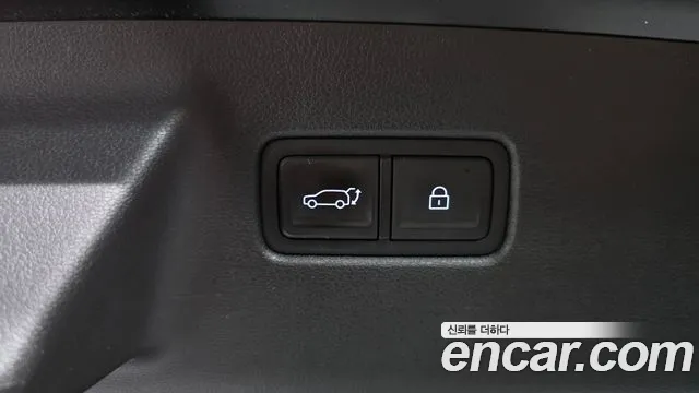 Hyundai Santafe Santa Fe (MX5) Бензин 2.5T 2WD — Фото автомобиля 30